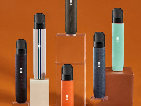 告别繁琐	，极致便捷，RELX小悦刻一次性小烟	，怕麻烦的福音！